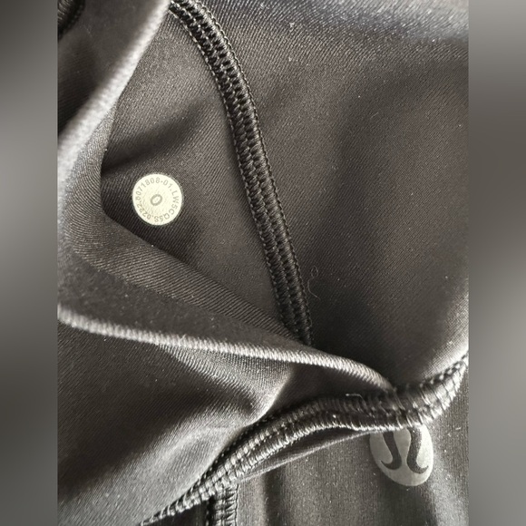 Lululemon Swift Speed high-rise athletic leggings in black - Picture 6 of 6